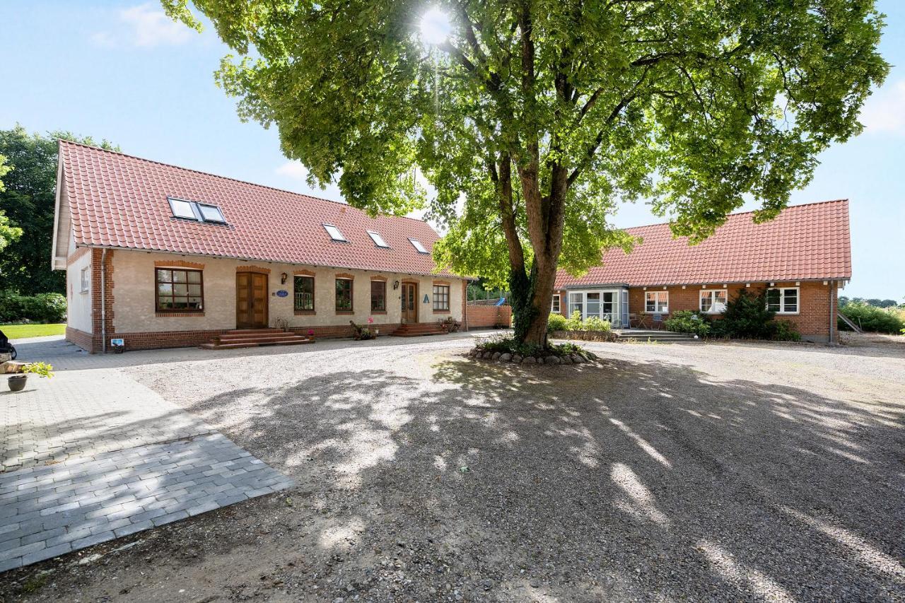 Engesvang Bed & Breakfast And Holiday Home Exterior foto